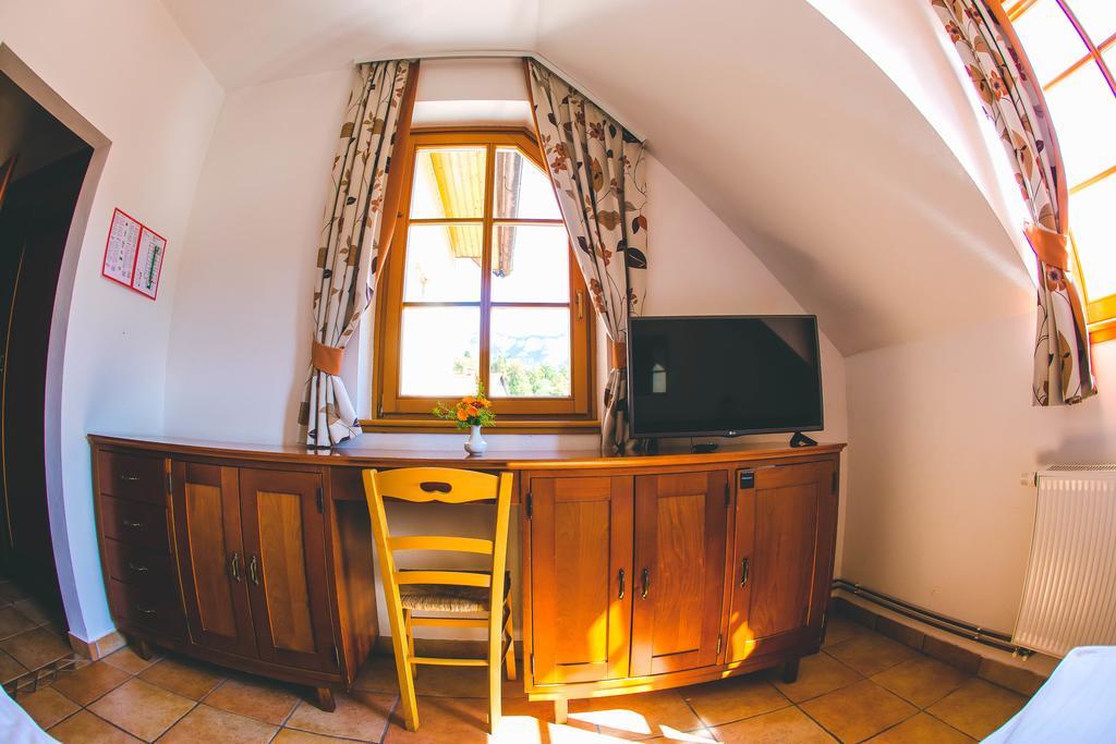 Hotel Kovac Osilnica Kültér fotó